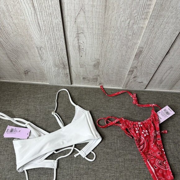 Womens Wild Fable 2 Pc White Red Bandana Bikini Top & Bottom Swimsuit Size XXS - Picture 2 of 5